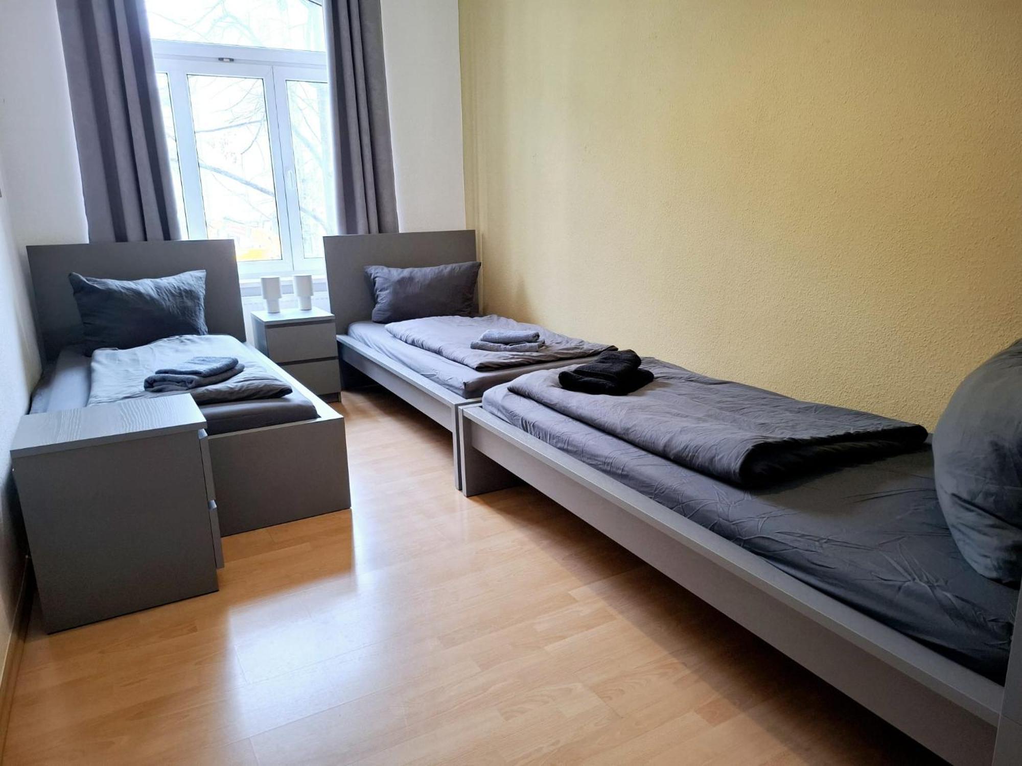 Altbauwohnung Direkt An Der Karli Mit Balkon - Netflix Inklusive Leipzig Exterior foto